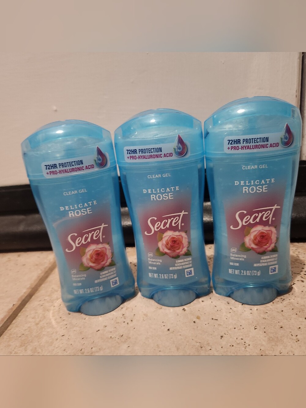 Delicate Rose Clear Gel Antiperspirant Deodorant - Blue